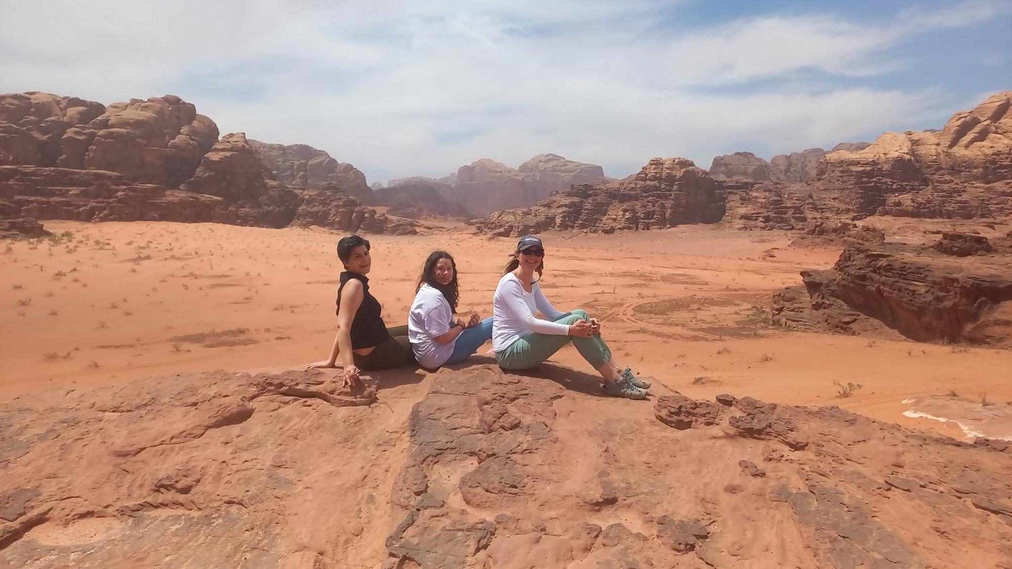 ホテル غرووب وادي رم エクステリア 写真